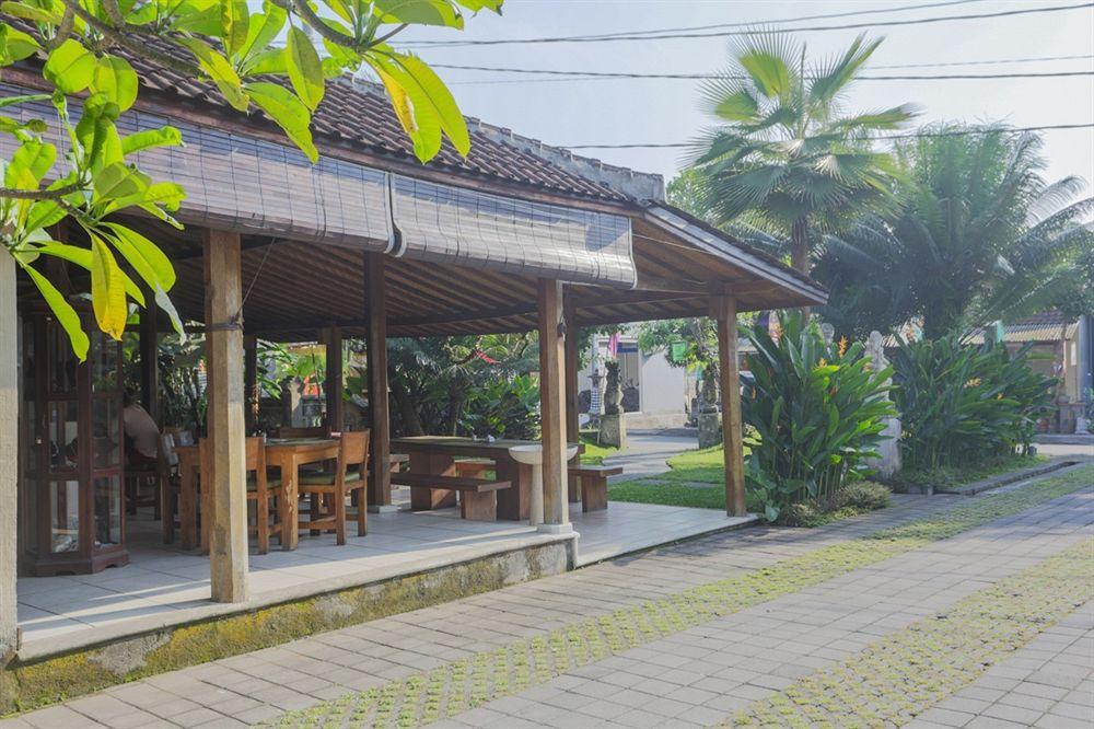 Hotel The Grand Sunti BALI Exterior foto