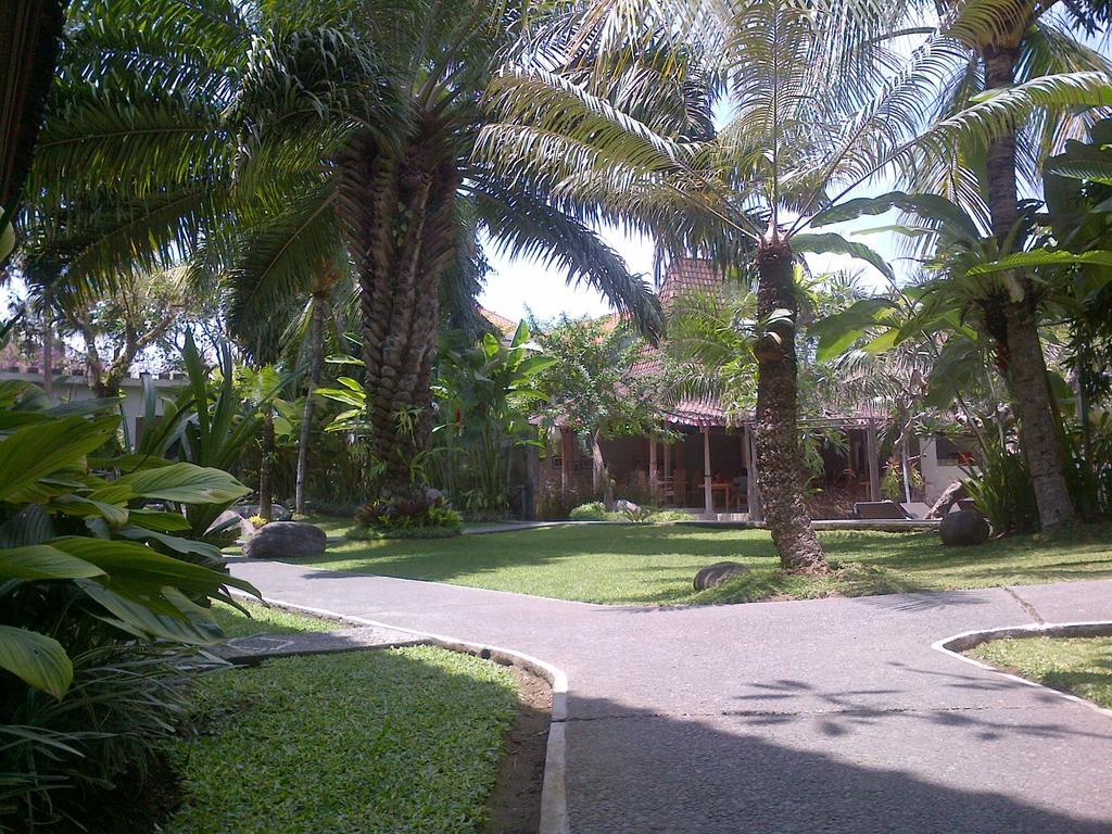 Hotel The Grand Sunti BALI Exterior foto