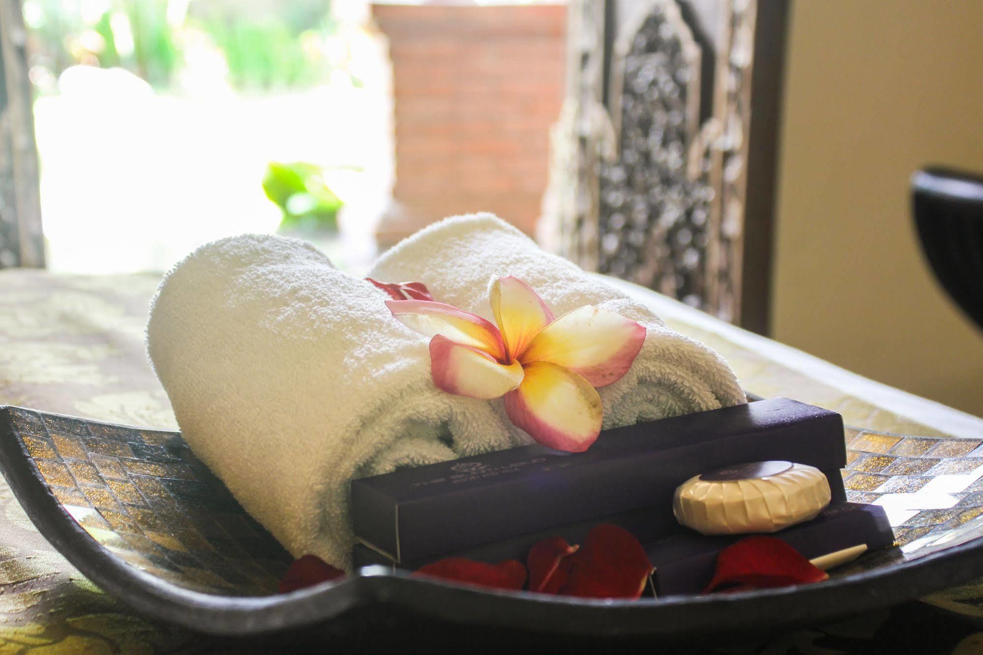 Hotel The Grand Sunti BALI Exterior foto